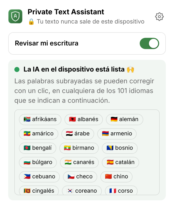 El menú de la extensión: un interruptor para activar la revisión, «La IA en el dispositivo está lista» y la lista de idiomas.